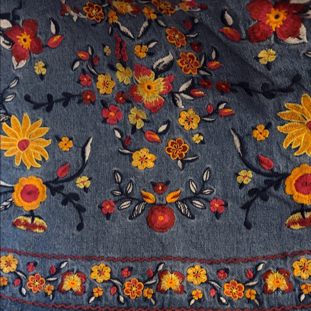 Embroidered Floral Denim Mini Skirt - Picture 3 of 6